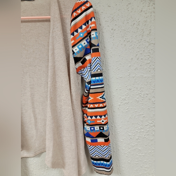 Gamiss - Women's Cardigan - Picture 4 of 5